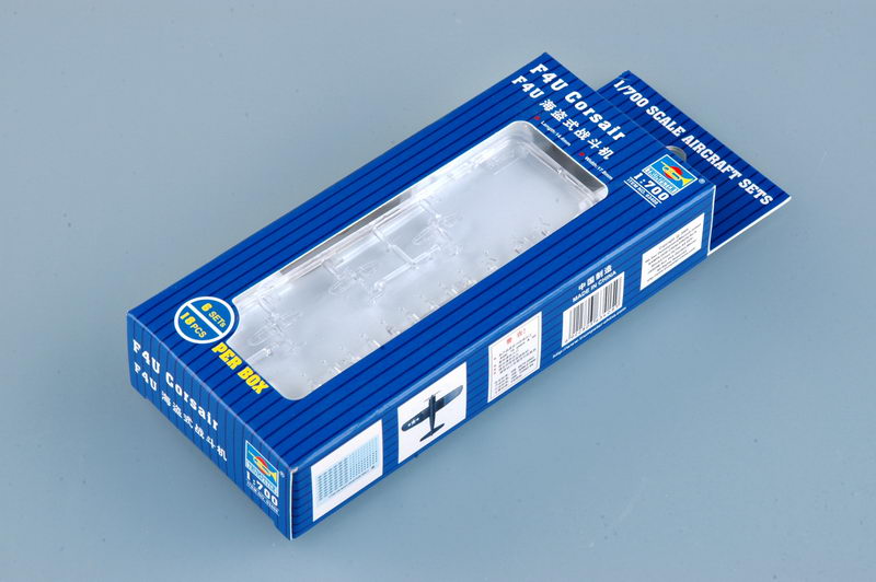 F4U-4 海盜式戰(zhàn)斗機(jī)    03408